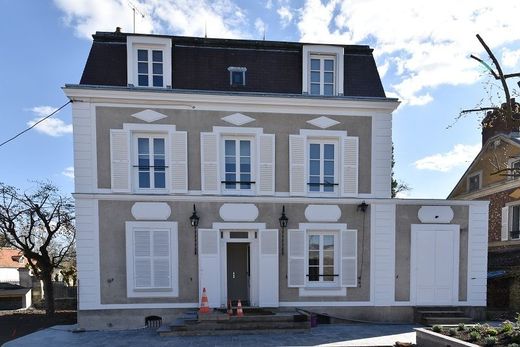 Forges-les-Bains, Essonneの高級住宅