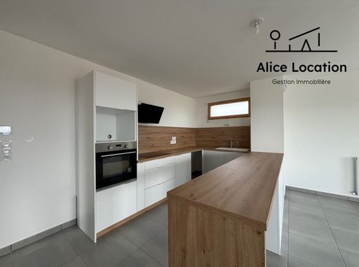 Piso / Apartamento en Messery, Alta Saboya