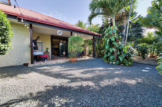 Luxury home in Païta, Province Sud