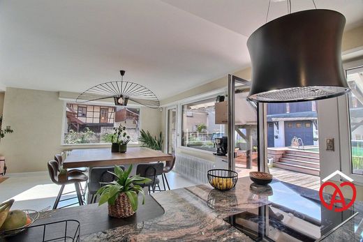 豪宅  Stotzheim, Bas-Rhin