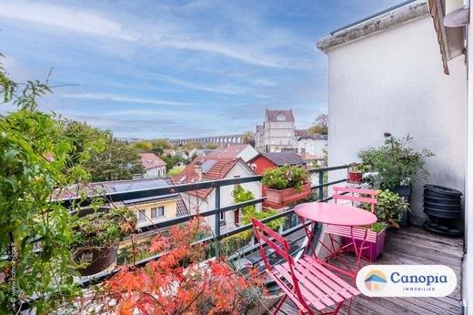 Daire Cachan, Val-de-Marne