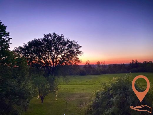 Luxury home in Cernoy-en-Berry, Loiret