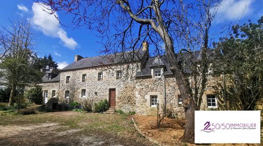 Casa di lusso a Lesneven, Finistère