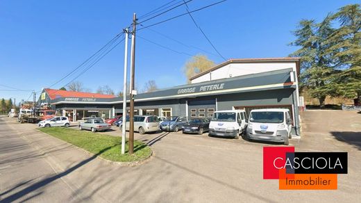 ‏בניין ב  Verny, Moselle