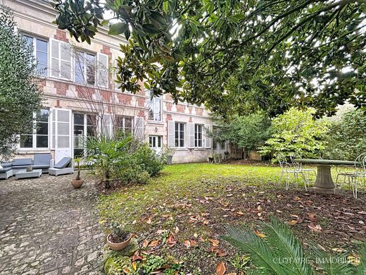 Office in Compiègne, Oise