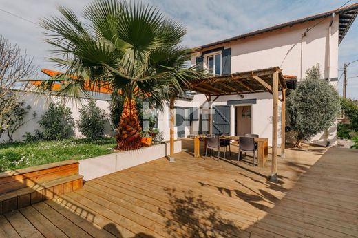 Элитный дом, Anglet, Pyrénées-Atlantiques