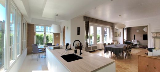 Πολυτελή κατοικία σε Saint-Dié-des-Vosges, Vosges