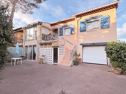Lüks ev Saint-Raphaël, Var