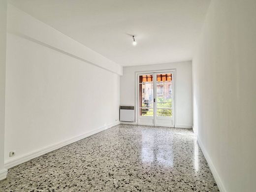 Piso / Apartamento en Beausoleil, Alpes Marítimos