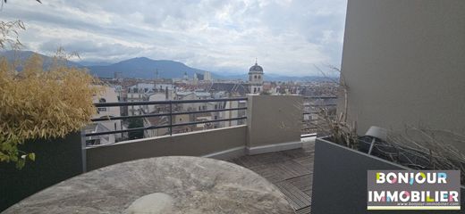Appartamento a Grenoble, Isère