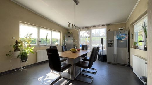 Maison de luxe à Mondorff, Moselle