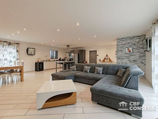 Luxury home in Beauregard-l'Évêque, Puy-de-Dôme