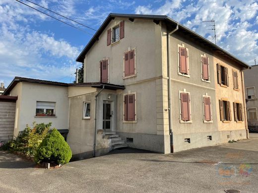 Edificio en Brunstatt, Alto Rin