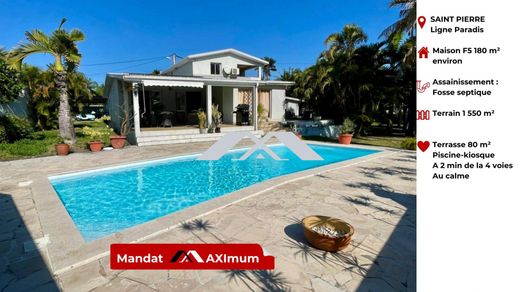 Saint-Pierre, Réunionの高級住宅