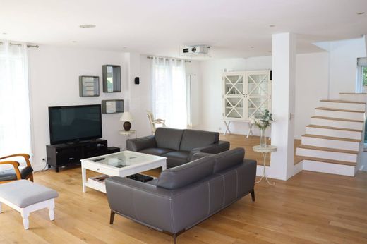 ‏בתי יוקרה ב  Orsay, Essonne