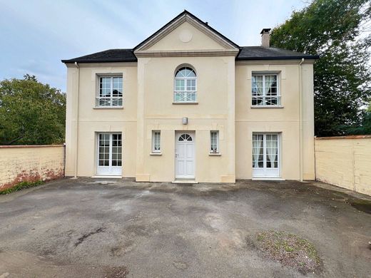 Lüks ev Vernon, Eure