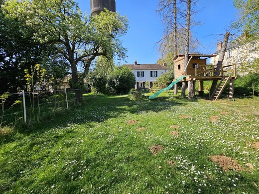 Luxury home in Ury, Seine-et-Marne