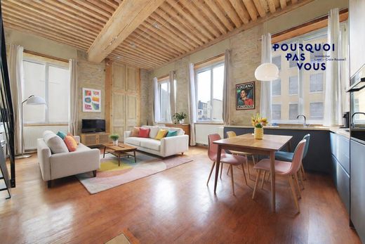 Apartment / Etagenwohnung in Lyon, Rhône