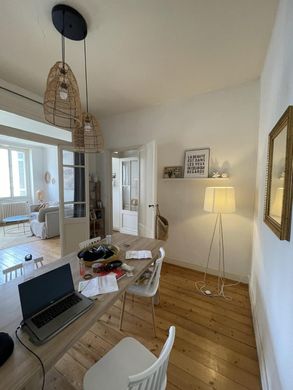 Apartament w Bordeaux, Gironde