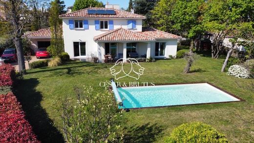 Luxus-Haus in Chaponost, Rhône