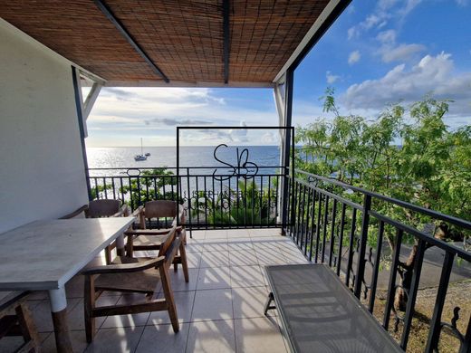 Luxe woning in Saint-Pierre, Martinique