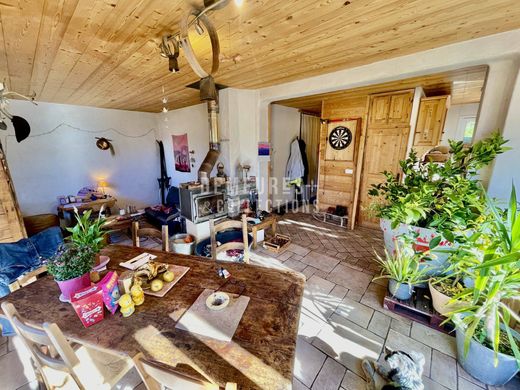 Luxus-Haus in Sainte-Foy-Tarentaise, Savoy