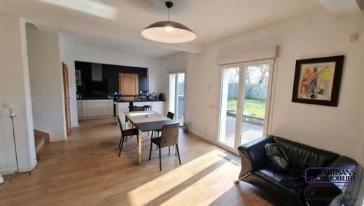 Casa de lujo en Peltre, Mosela