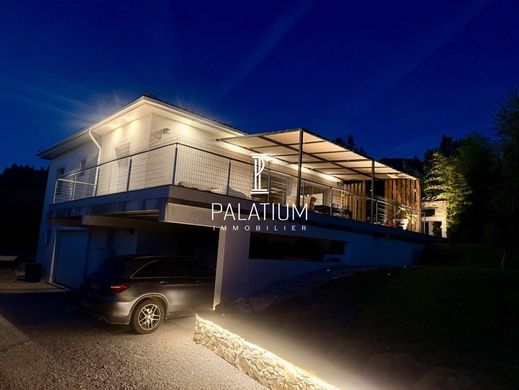 Luxus-Haus in La Saulce, Hautes-Alpes