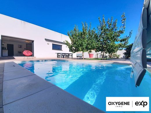 Luxury home in Saleilles, Pyrénées-Orientales