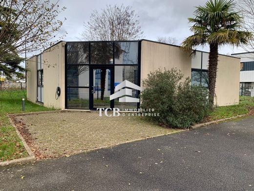 Office in Sautron, Loire-Atlantique