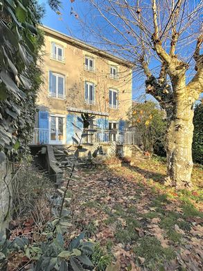 Luxus-Haus in La Tronche, Isère