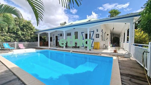 Luxury home in Lamentin, Guadeloupe