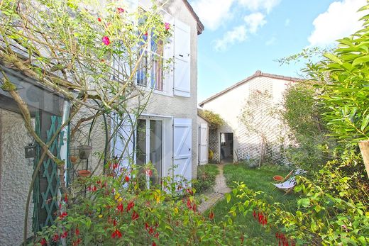 Luksusowy dom w Jouy-en-Josas, Yvelines