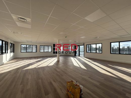 Office in Éguilles, Bouches-du-Rhône