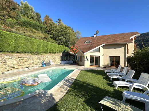 Luxury home in Laval-en-Belledonne, Isère