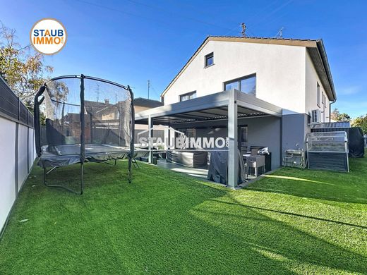 Luxury home in Saint-Louis, Haut-Rhin