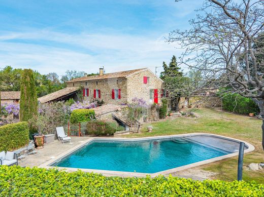 Luxury home in Vaison-la-Romaine, Vaucluse