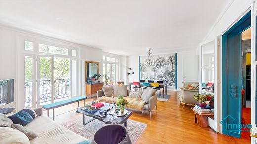 Apartment in La Muette, Auteuil, Porte Dauphine, Paris