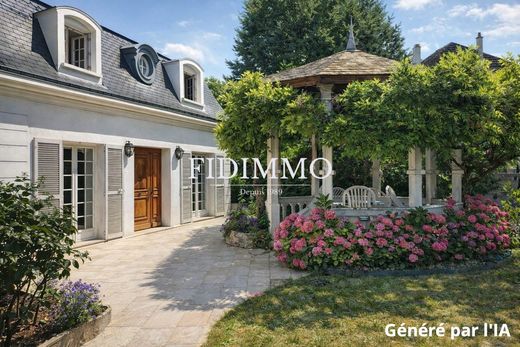 Luxus-Haus in Ormesson-sur-Marne, Val-de-Marne