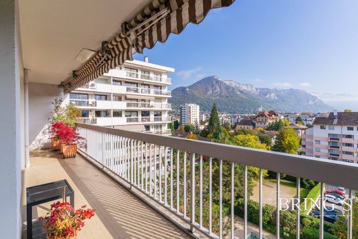 Apartment in Annecy, Haute-Savoie