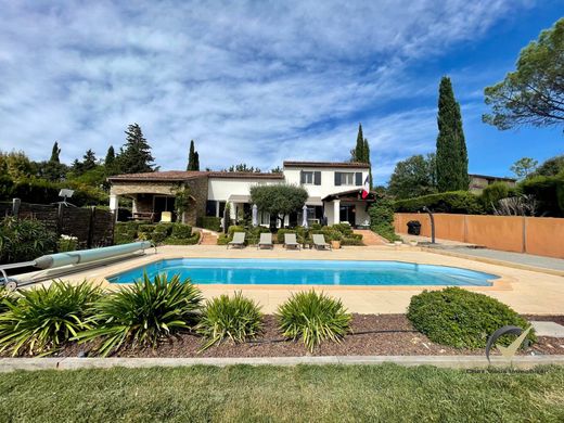 Casa di lusso a Bagnols-en-Forêt, Var