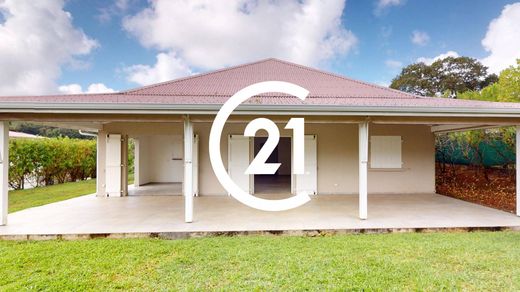 Luxury home in Saint-Joseph, Martinique