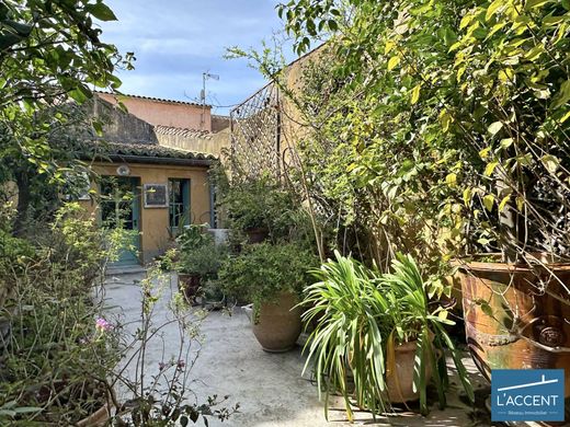 Casa de luxo - Aigues-Mortes, Gard