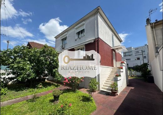 Luxury home in La Courneuve, Seine-Saint-Denis