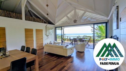 Luxury home in Haapiti, Îles du Vent