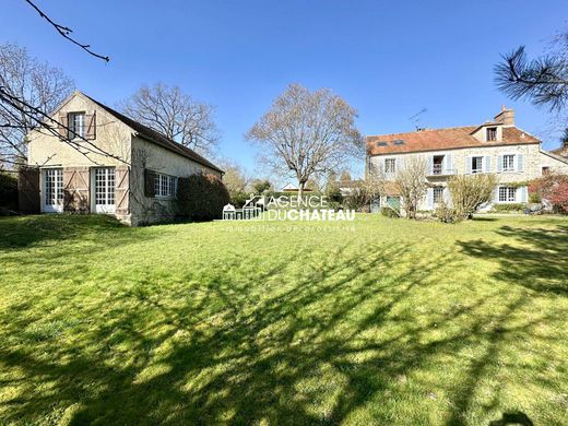 Luxury home in Savigny-le-Temple, Seine-et-Marne