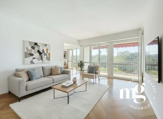 Apartment / Etagenwohnung in Biarritz, Pyrénées-Atlantiques