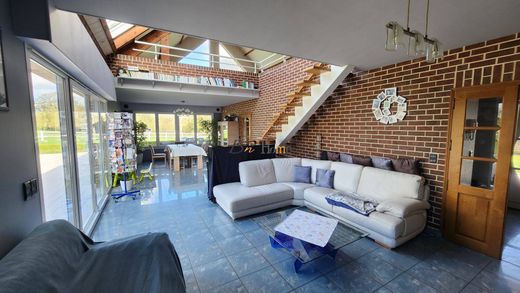 Luxe woning in Beaumetz-lès-Loges, Pas-de-Calais