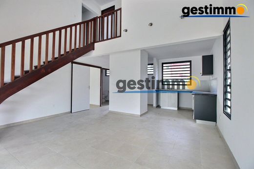 Luxe woning in Matoury, Arrondissement de Cayenne