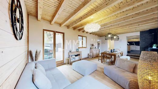 Casa di lusso a La Plagne, Savoia